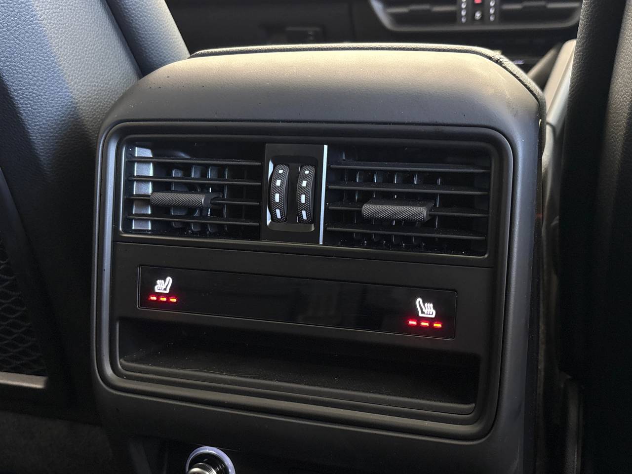 Cayenne V6 (16) image 36