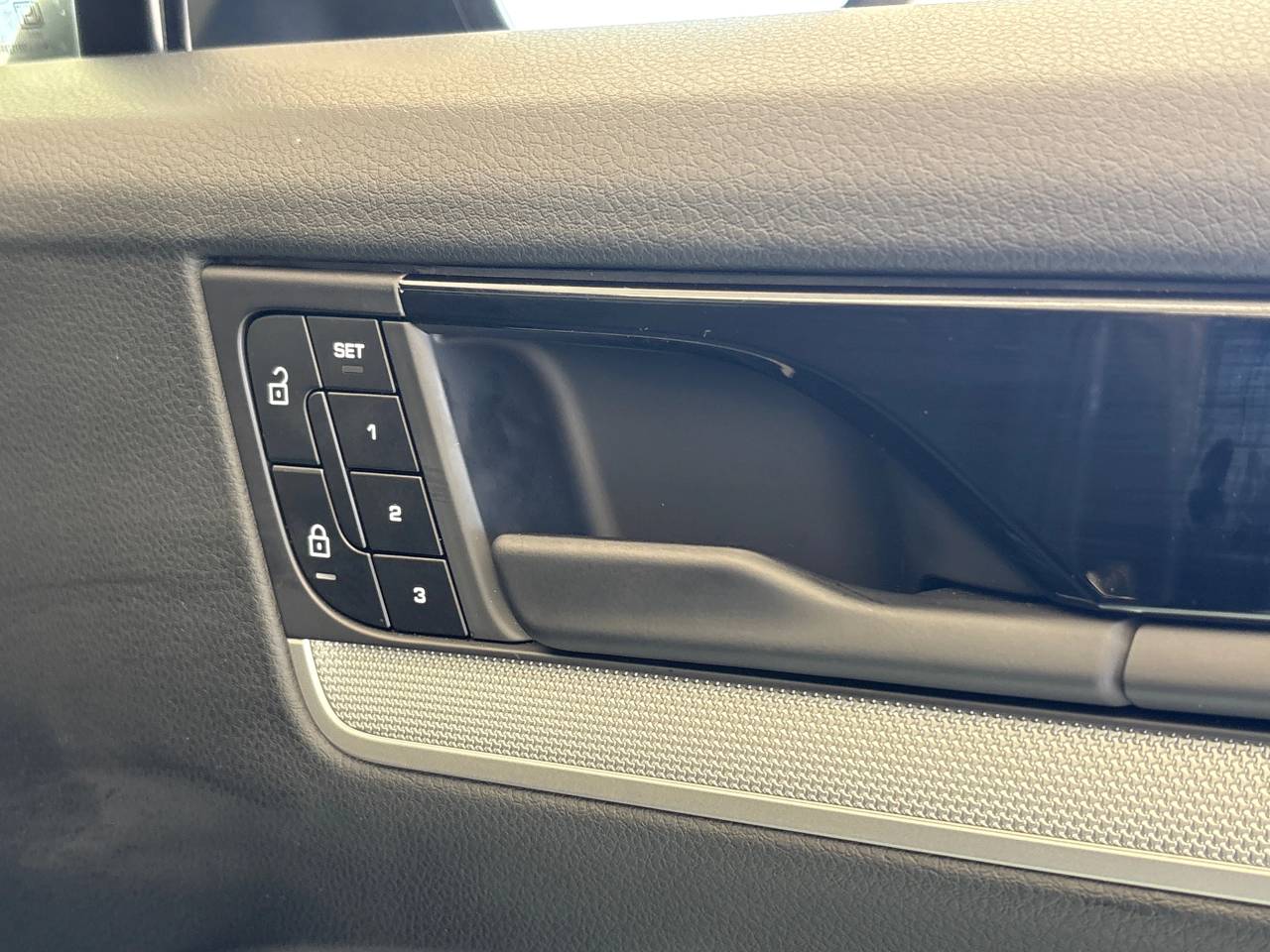 Cayenne V6 (16) image 32