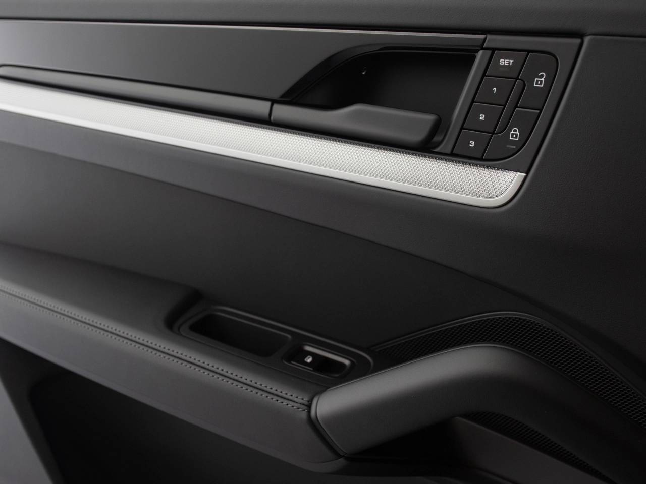 Cayenne V6 (19) image 28