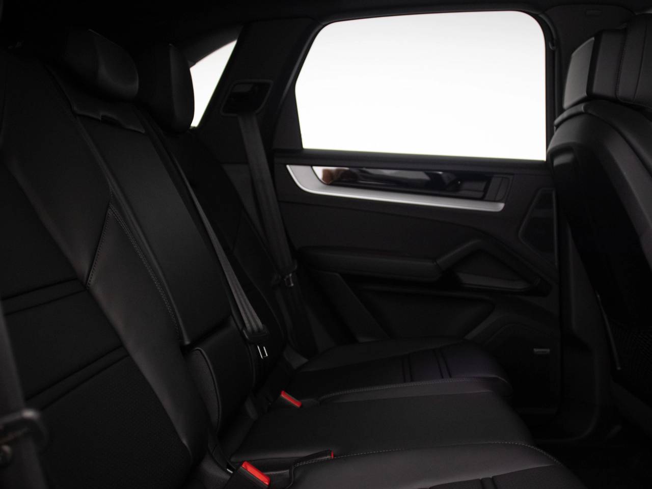 Cayenne V6 (19) image 38