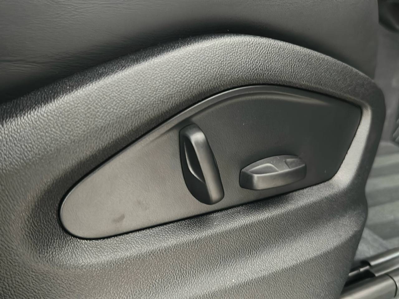 Cayenne V6 (88) image 28