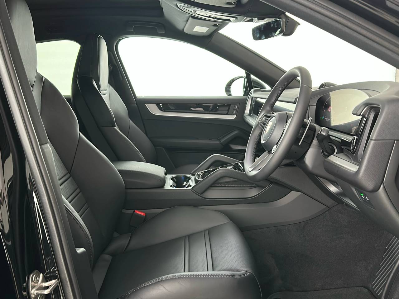 Cayenne V6 (88) image 35