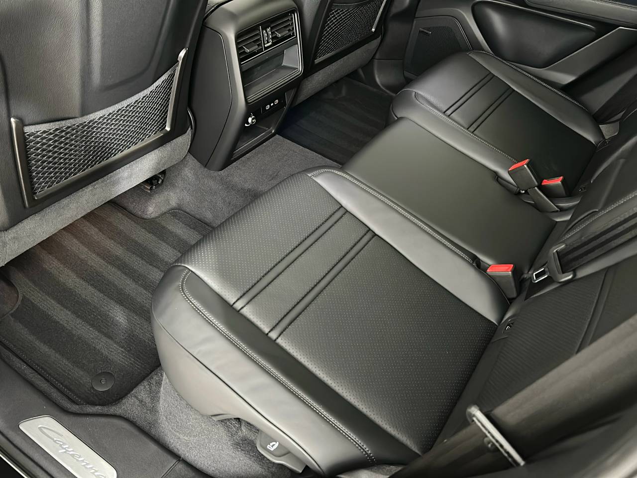 Cayenne V6 (88) image 17