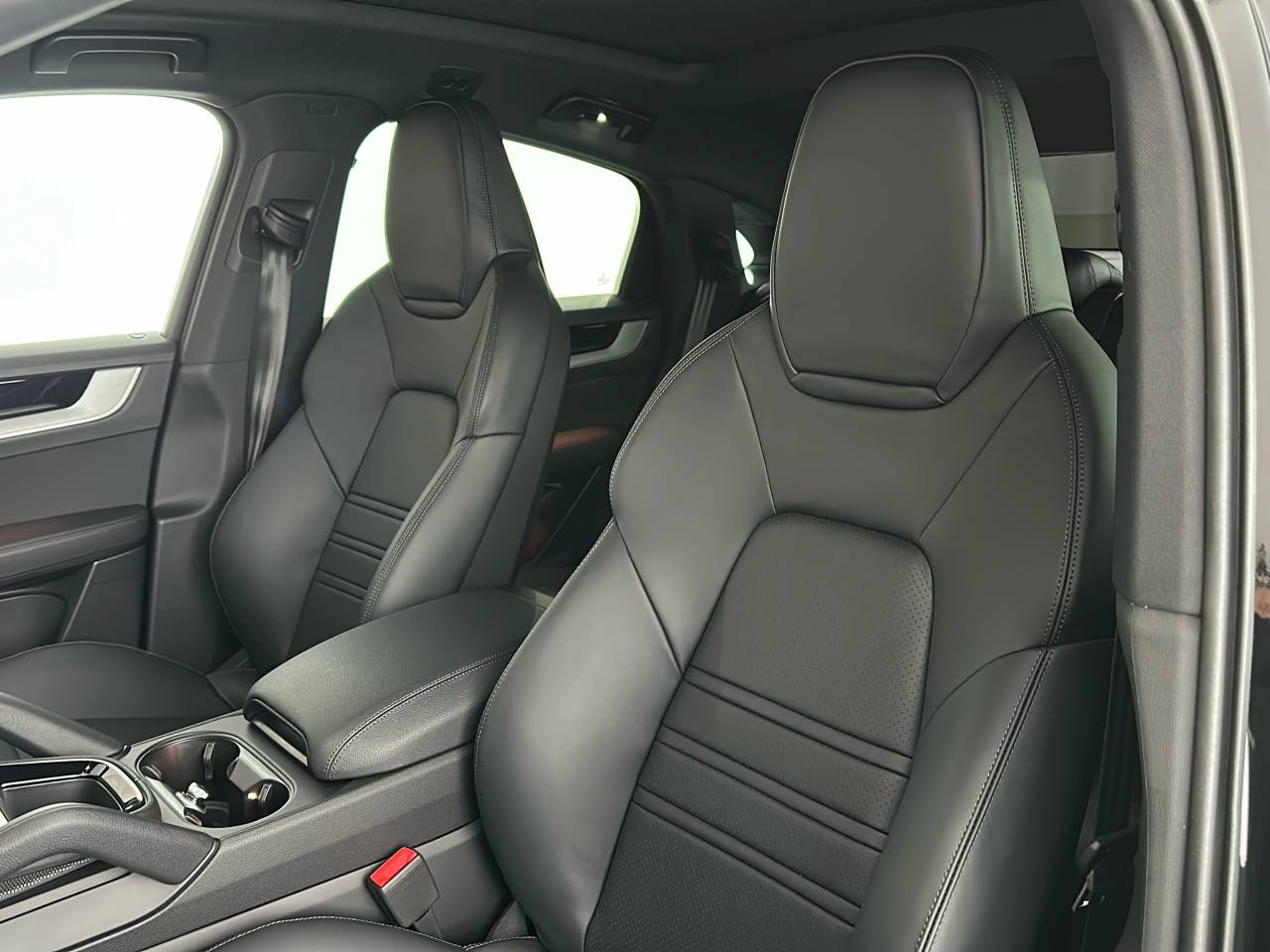 Cayenne V6 (88) image 09