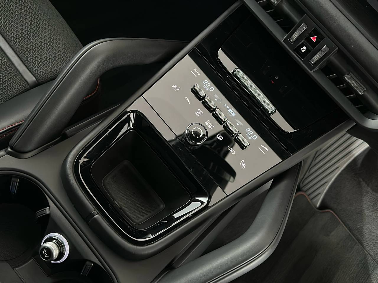 Cayenne GTS (8) image 33