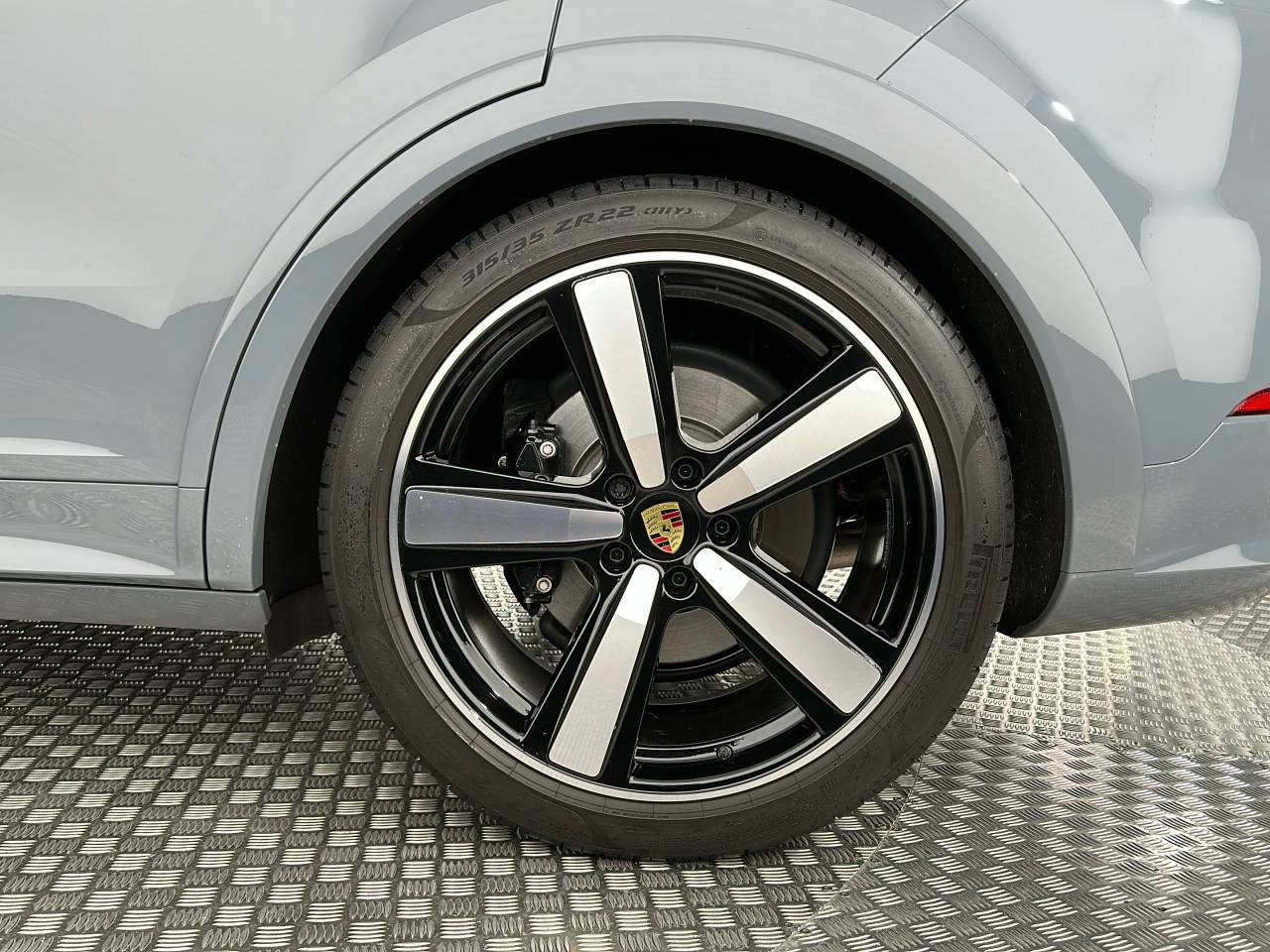 Cayenne GTS (8) image 06