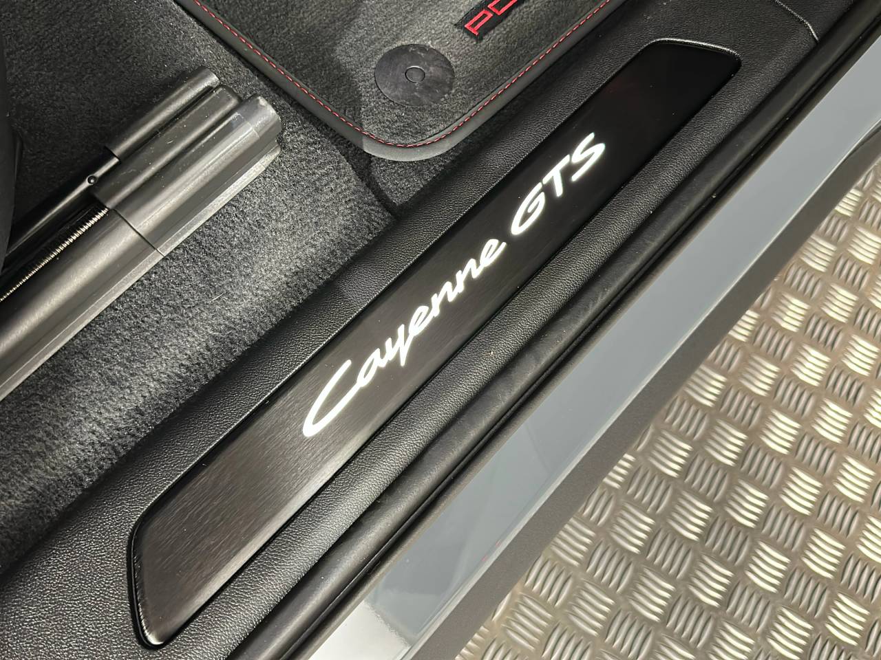 Cayenne GTS (8) image 42