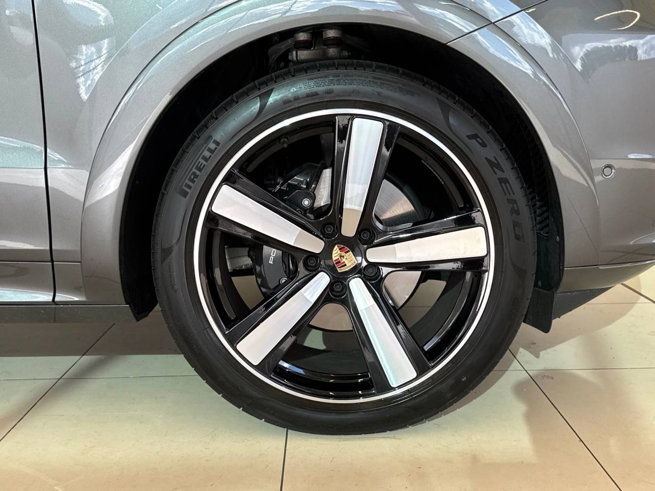 Cayenne V6 (14) image 16