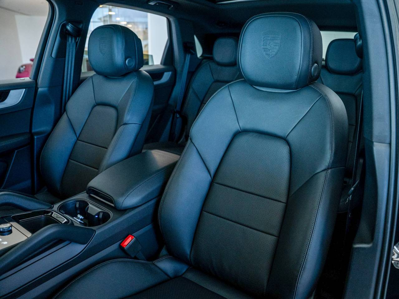 Cayenne V6 (12) image 26