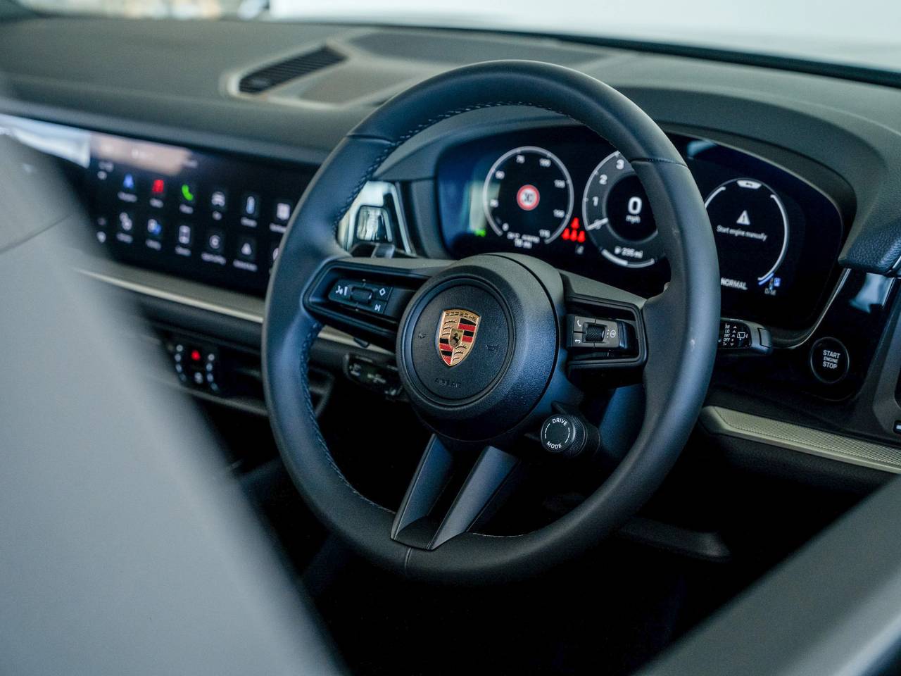 Cayenne V6 (12) image 34