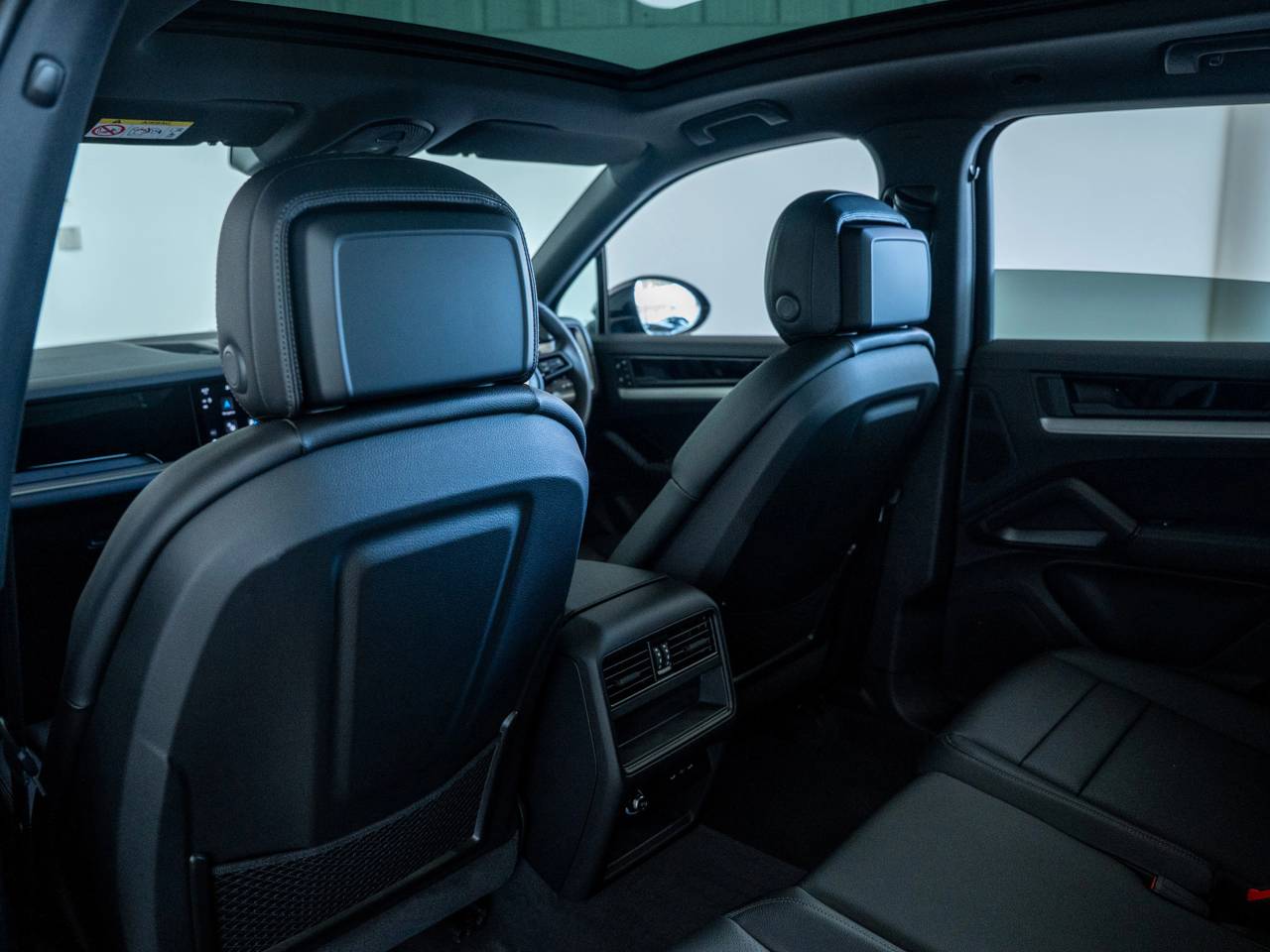 Cayenne V6 (12) image 24