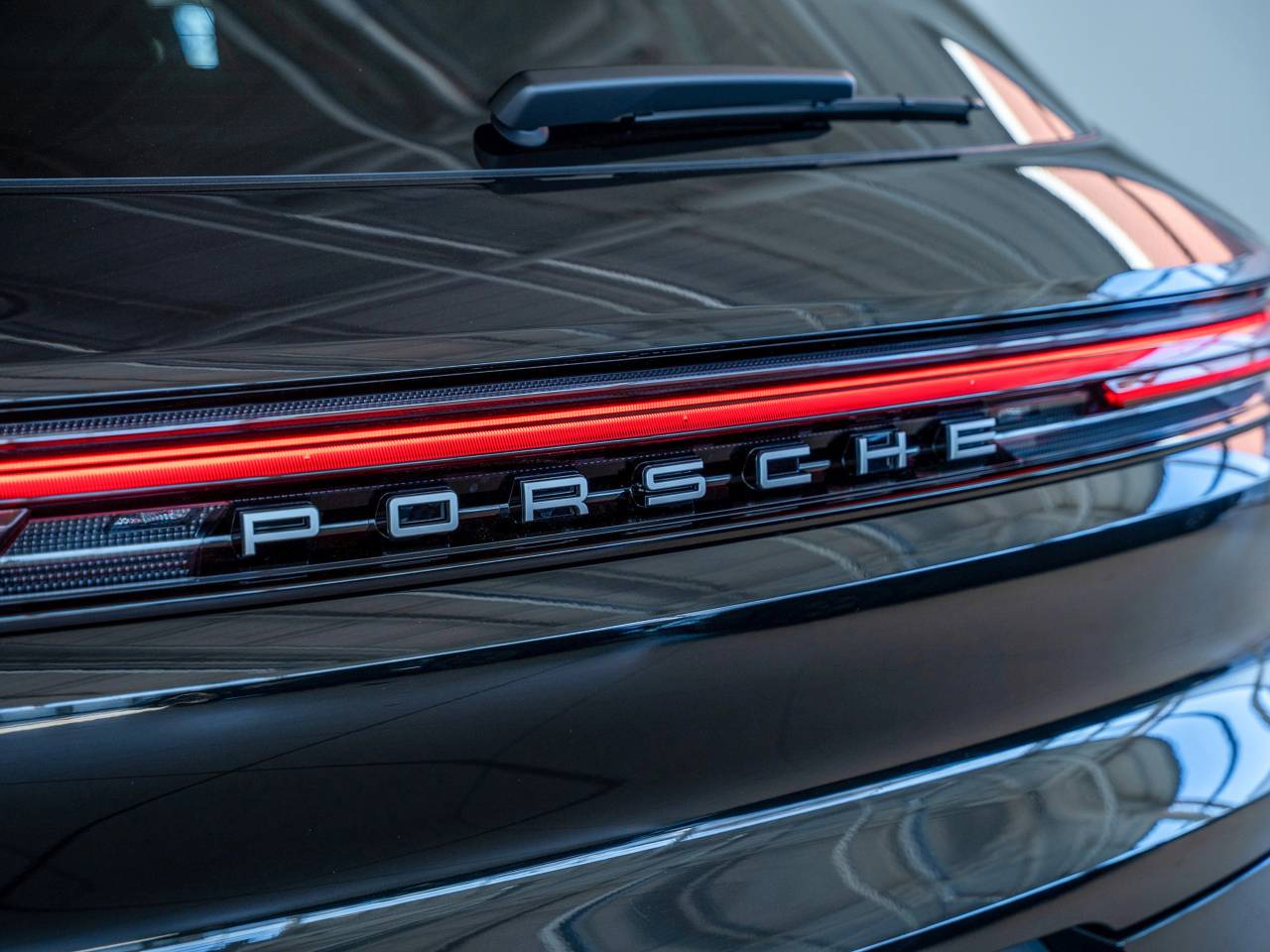 Cayenne V6 (12) image 13