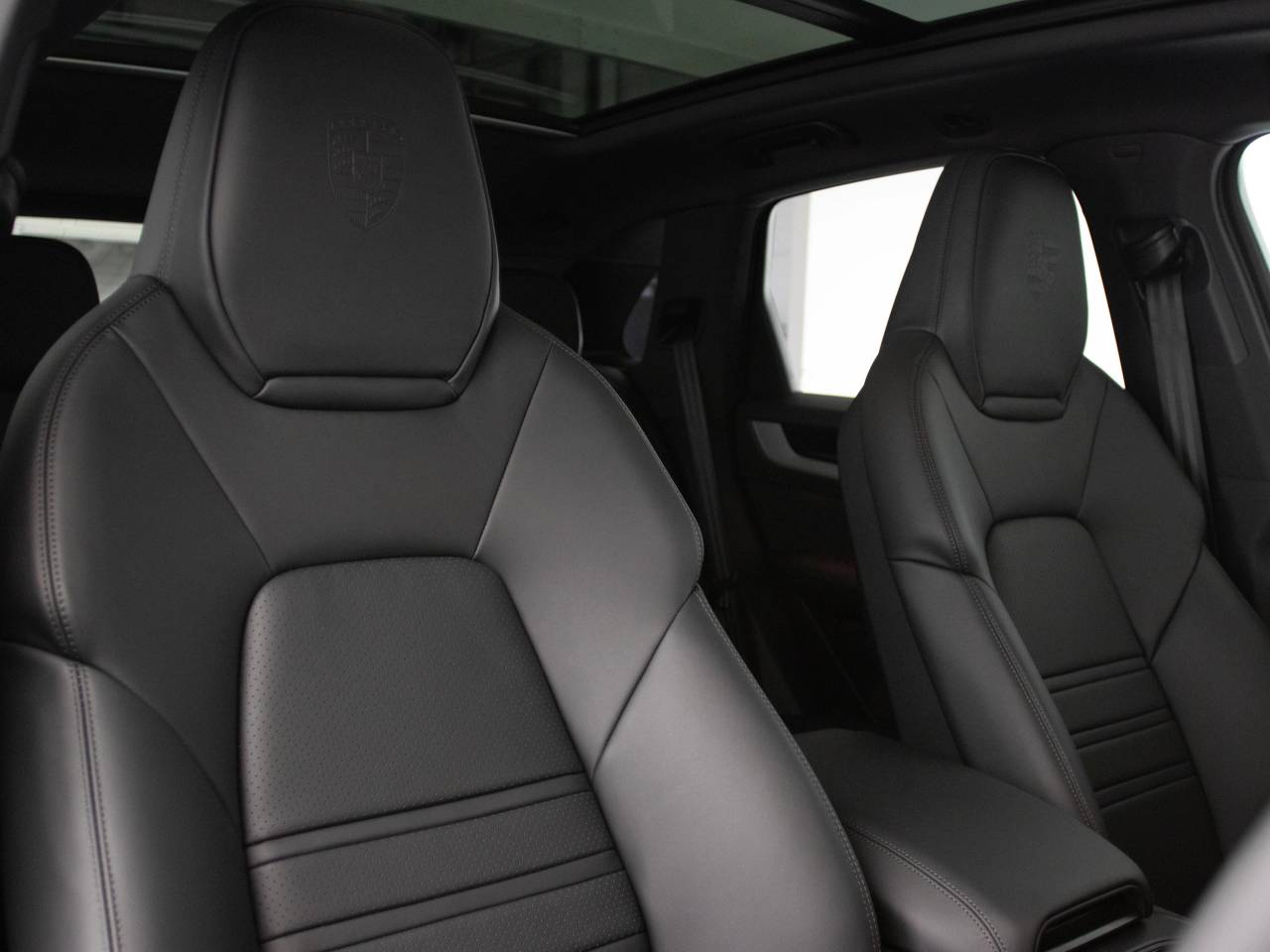 Cayenne V6 (14) image 46