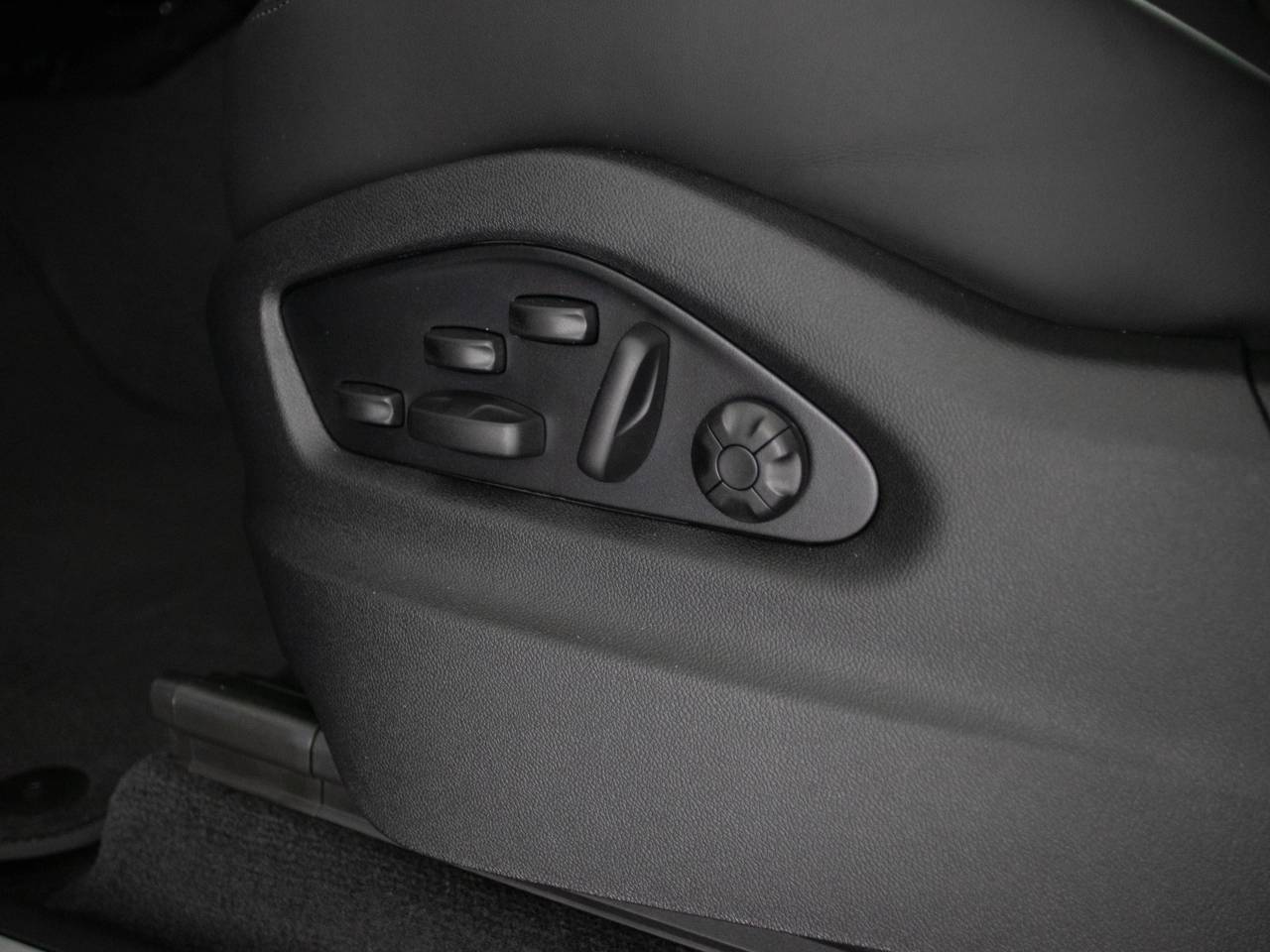 Cayenne V6 (14) image 52