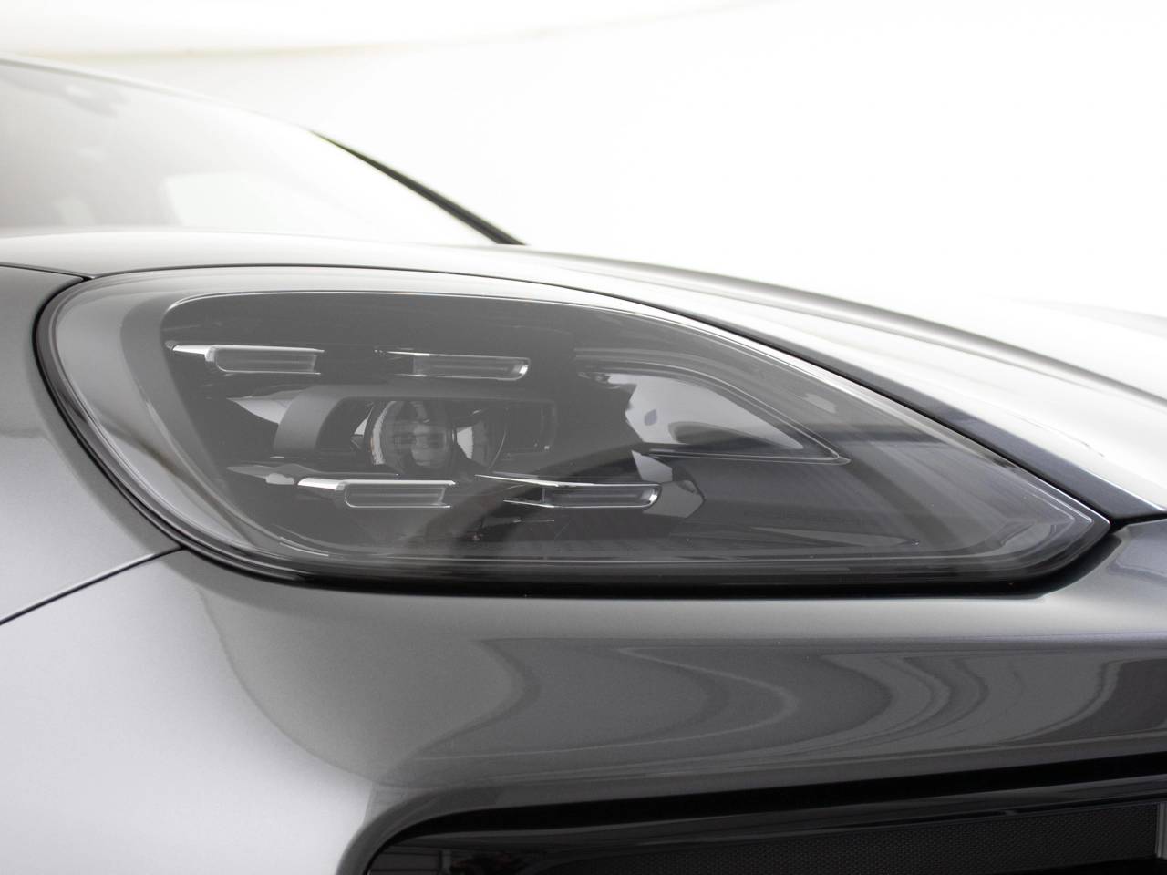 Cayenne V6 (14) image 20