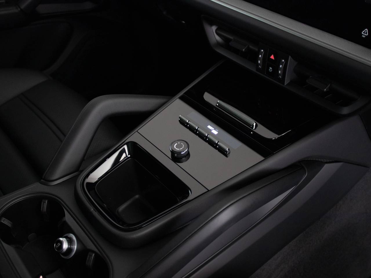 Cayenne V6 (14) image 10