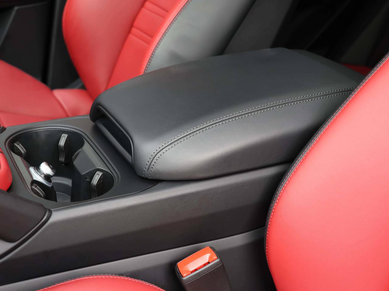 Cayenne GTS (9) image 25