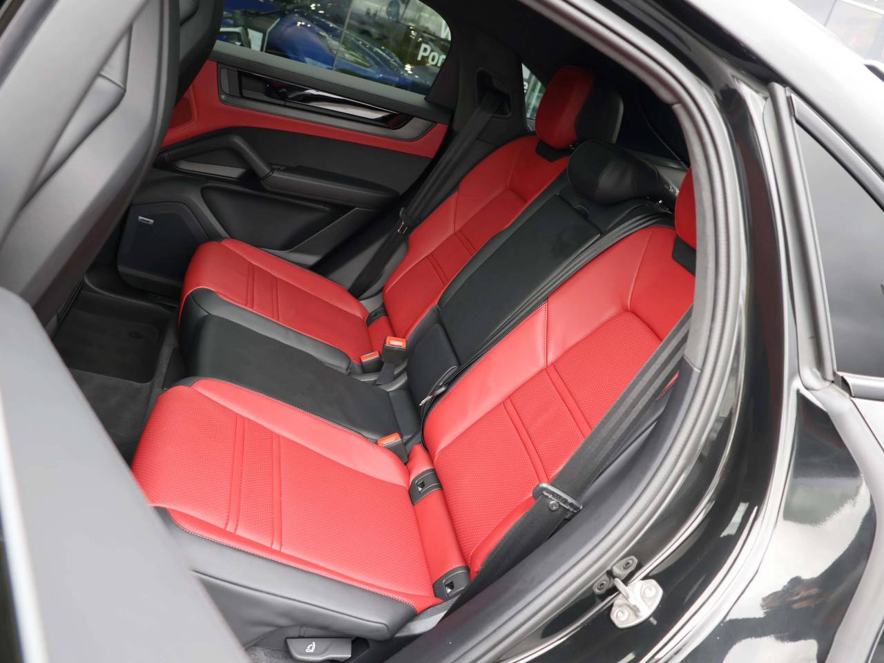 Cayenne GTS (9) image 19