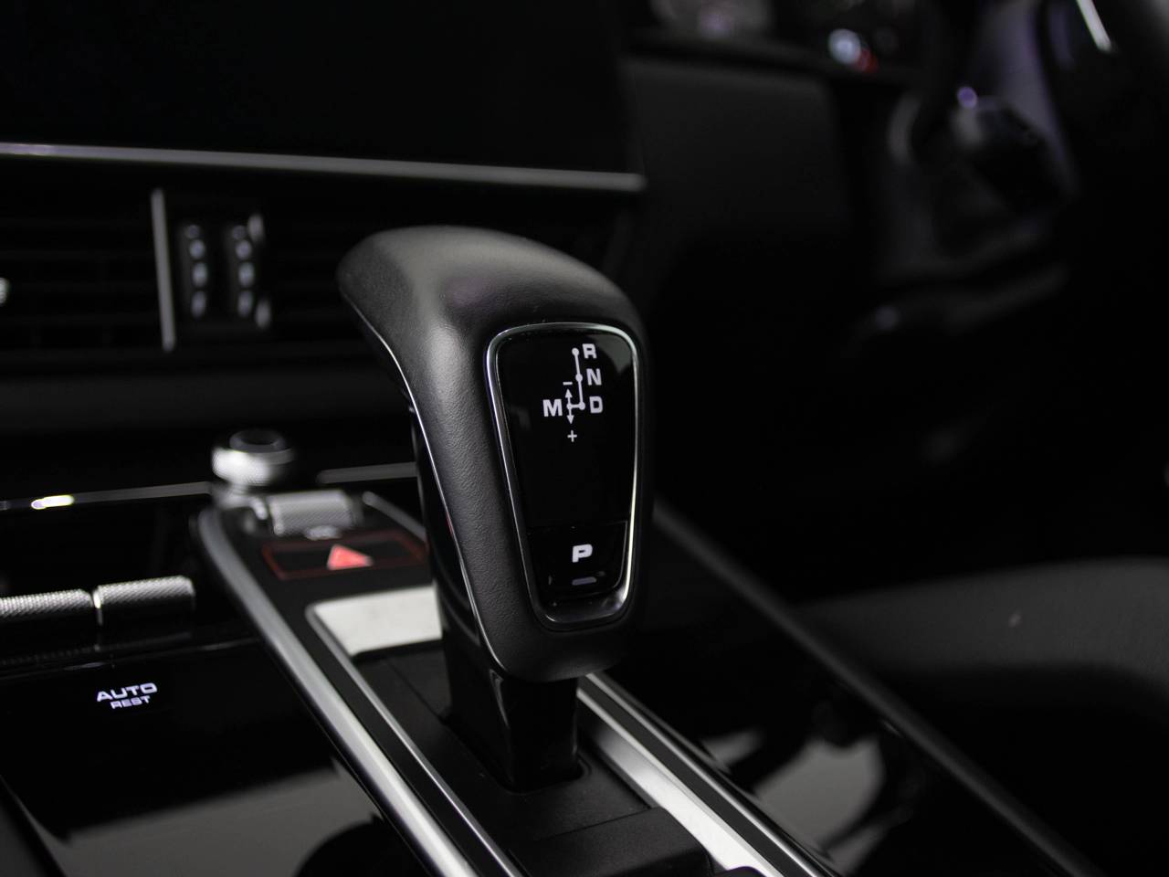 Cayenne V6 (15) image 24