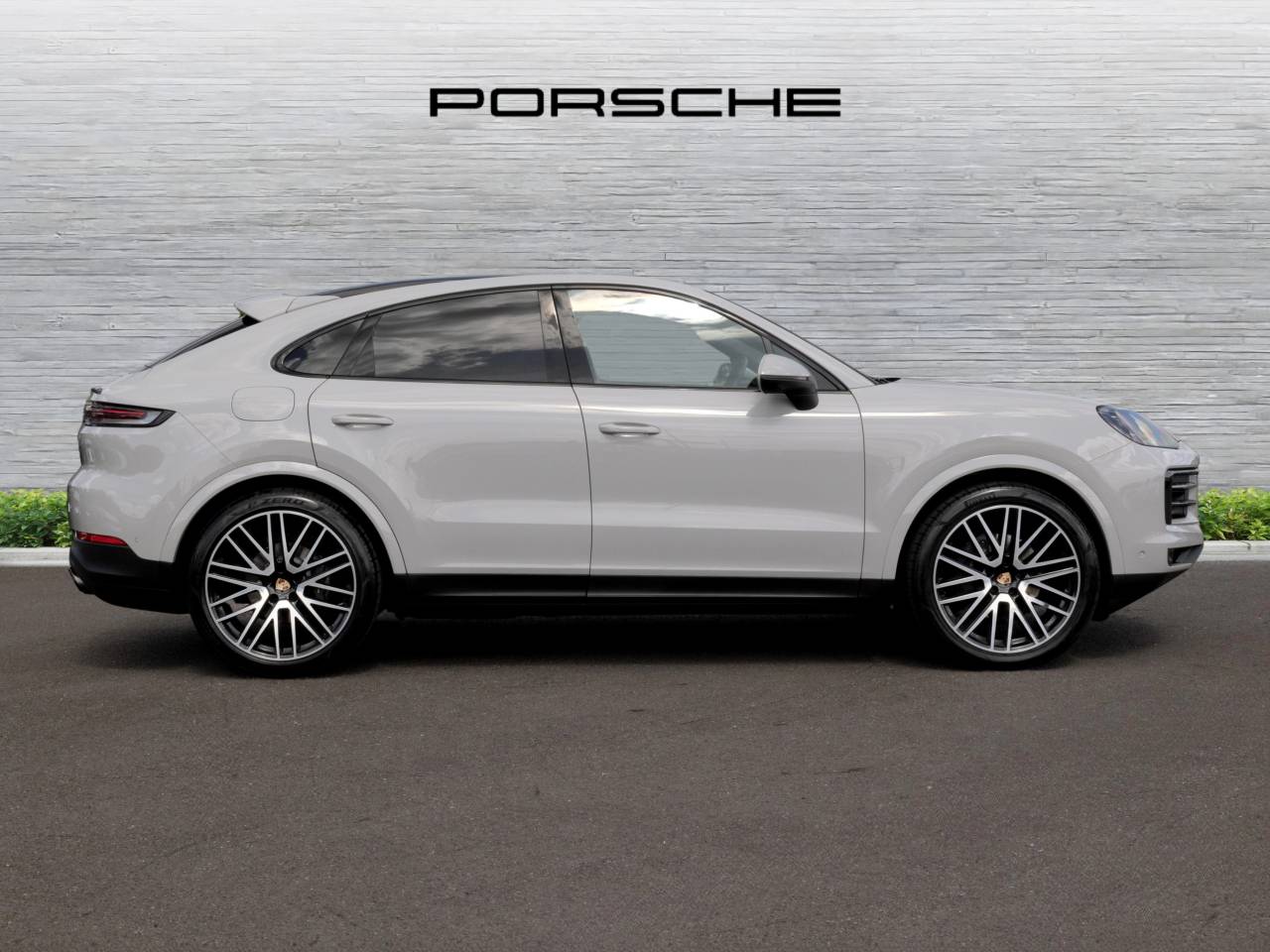Cayenne V6 (45) image 02