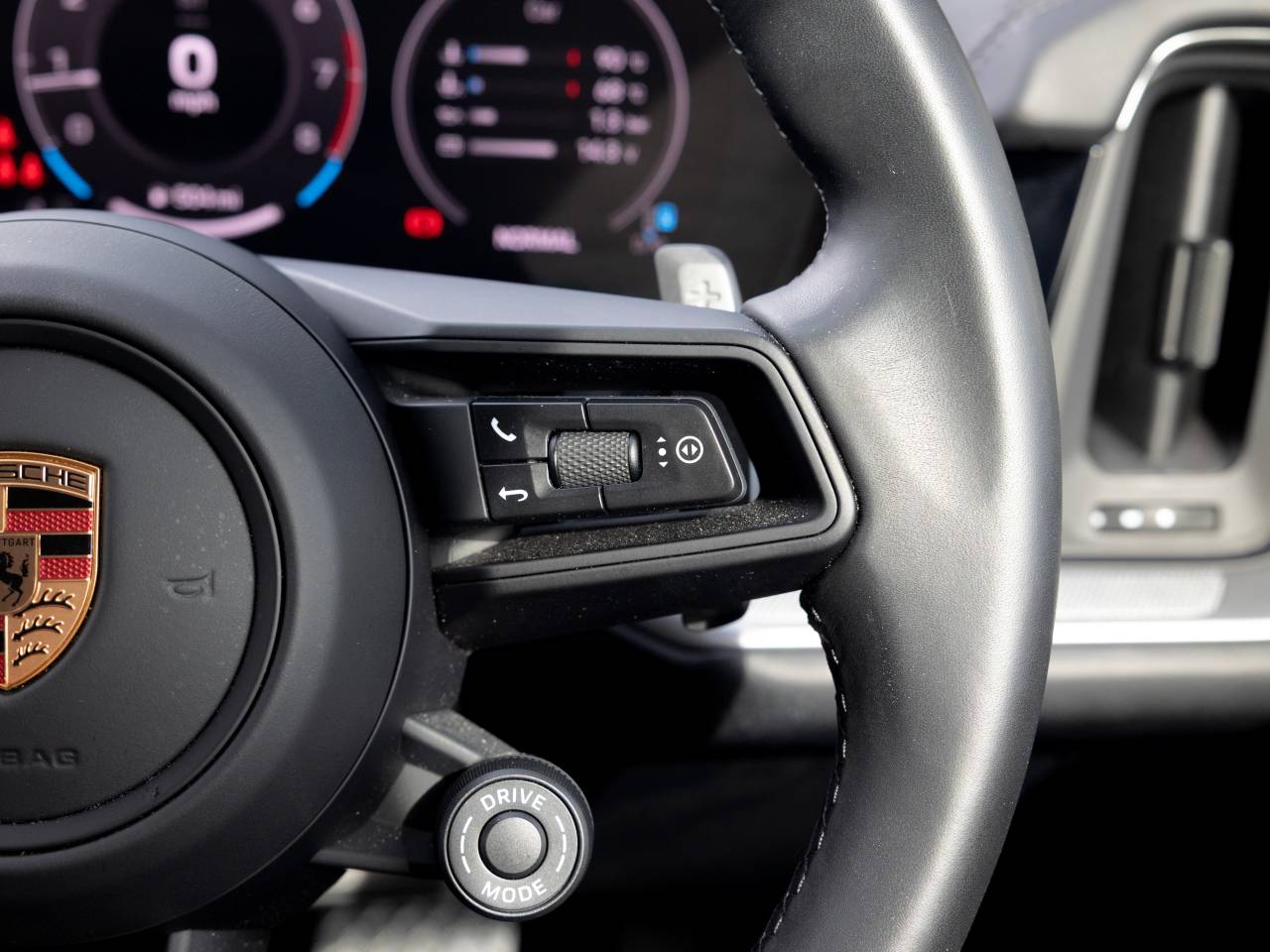 Cayenne V6 (45) image 41