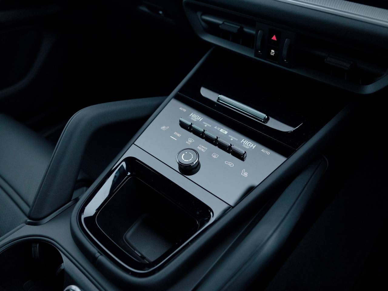 Cayenne (58) image 68