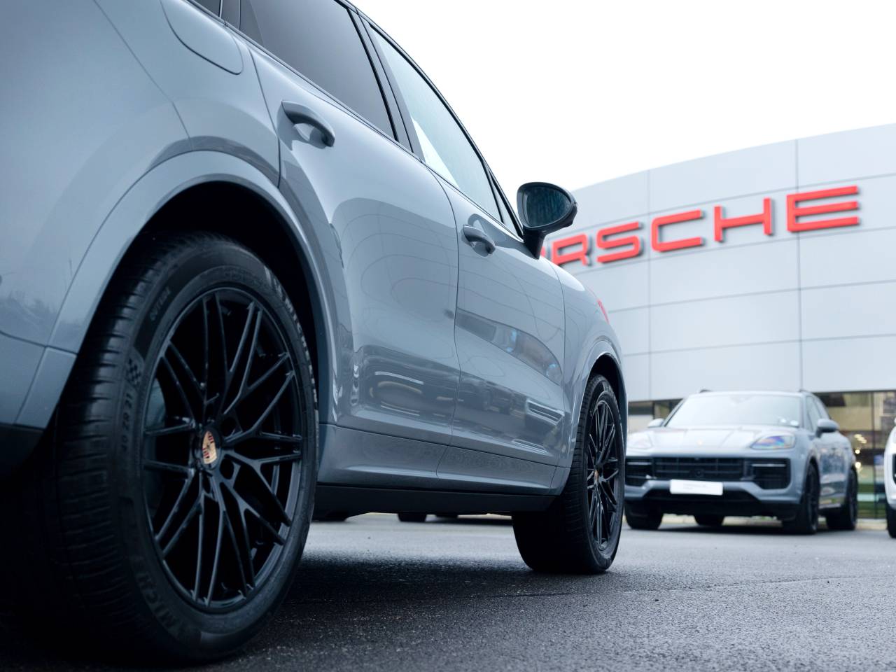 Cayenne (58) image 48