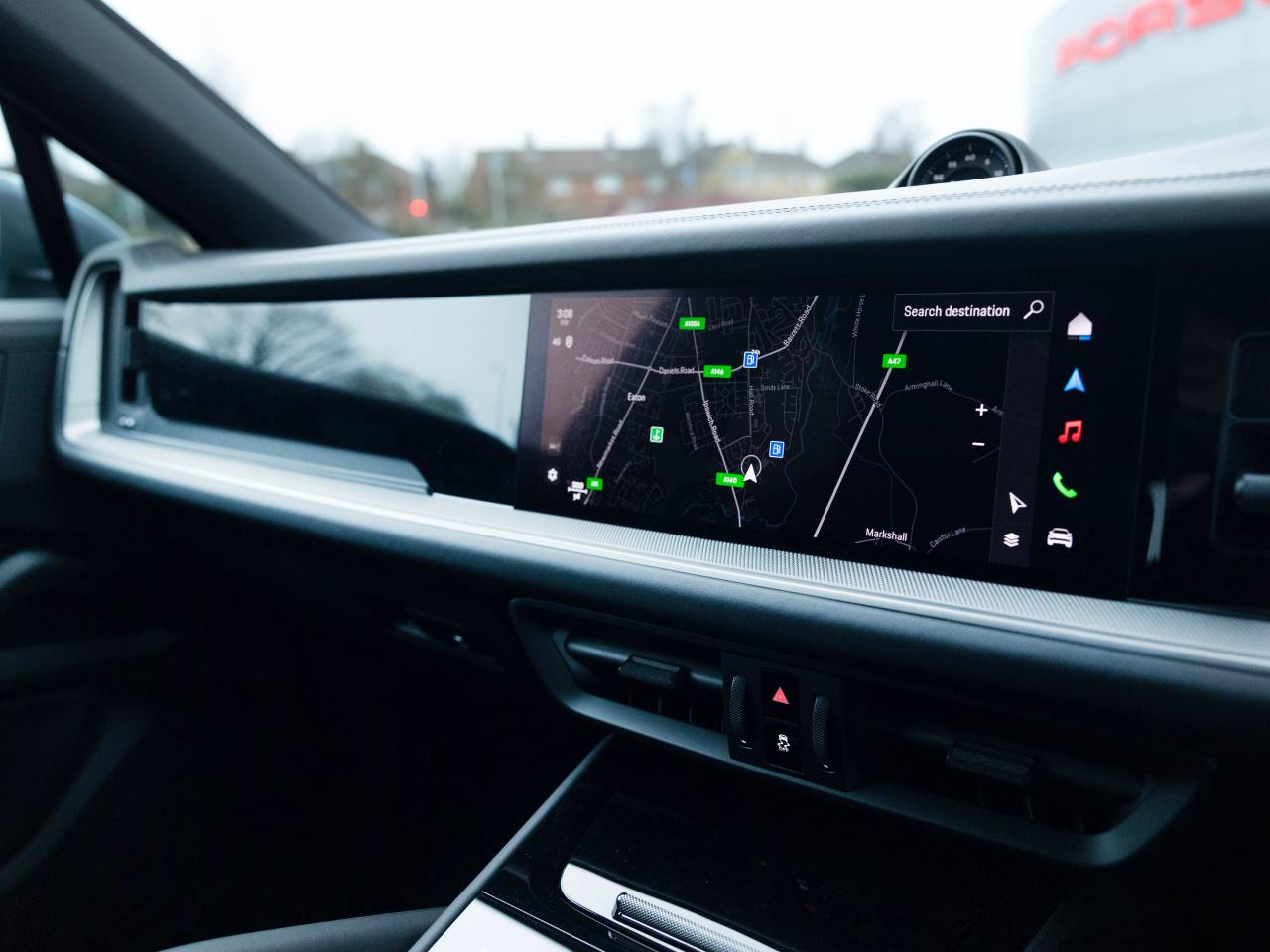 Cayenne (58) image 60