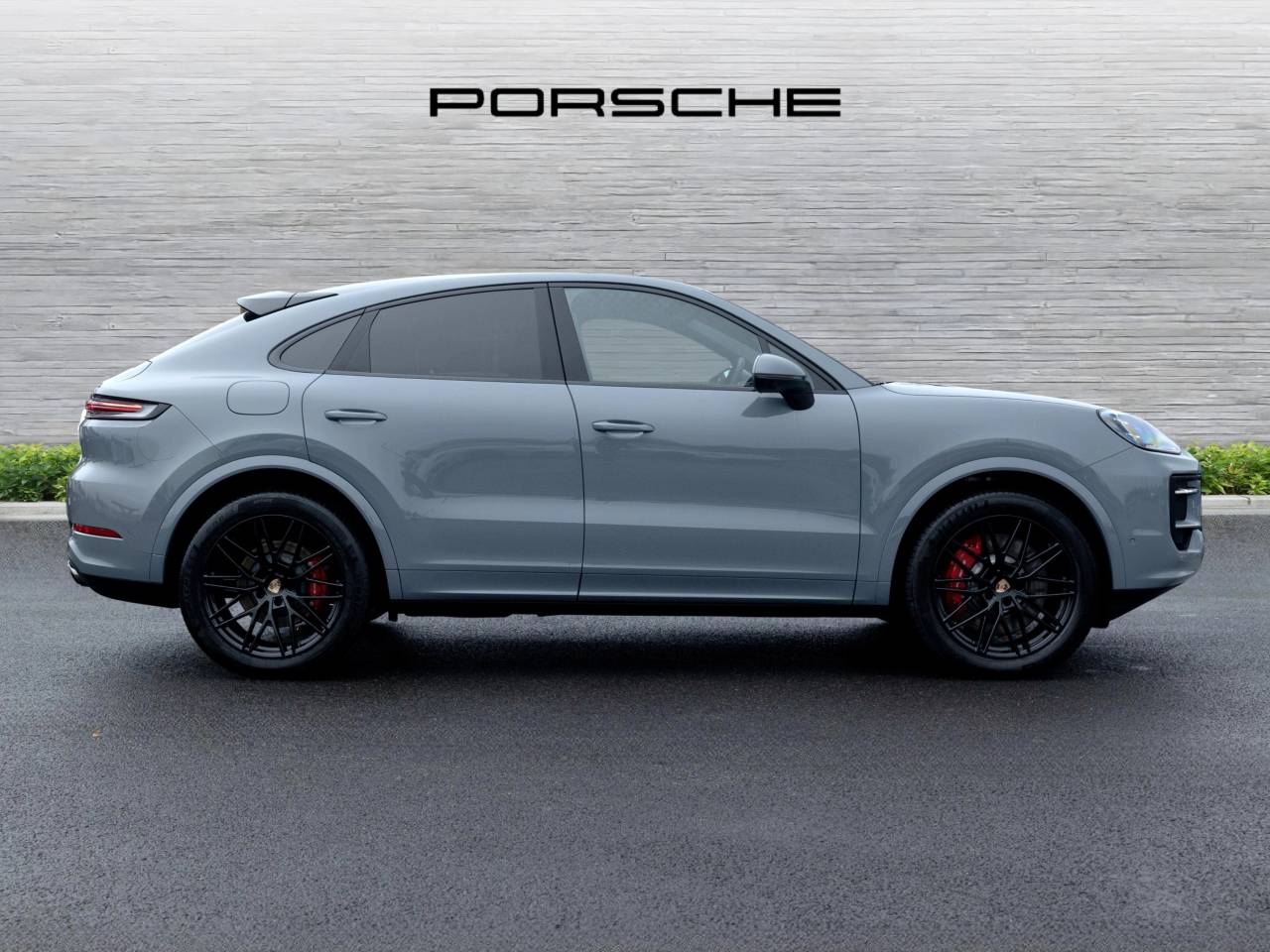 Cayenne (58) image 02