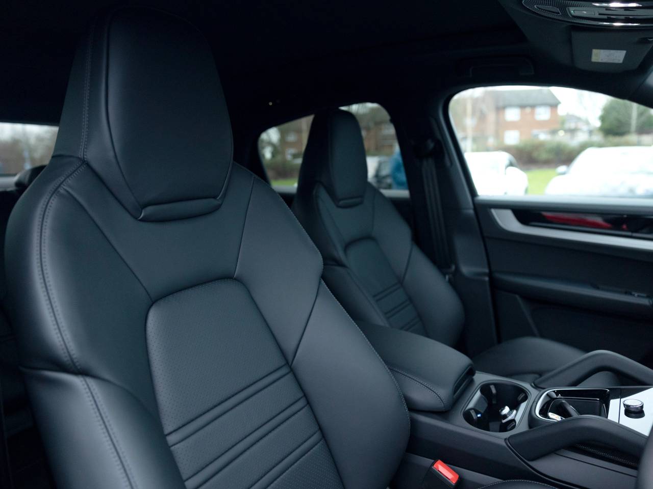 Cayenne (58) image 81