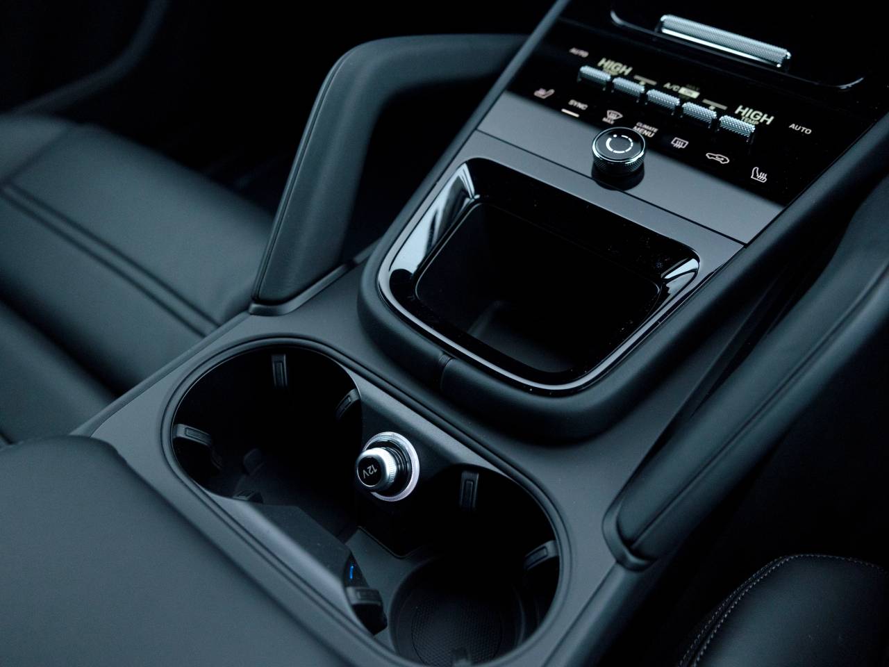 Cayenne (58) image 69