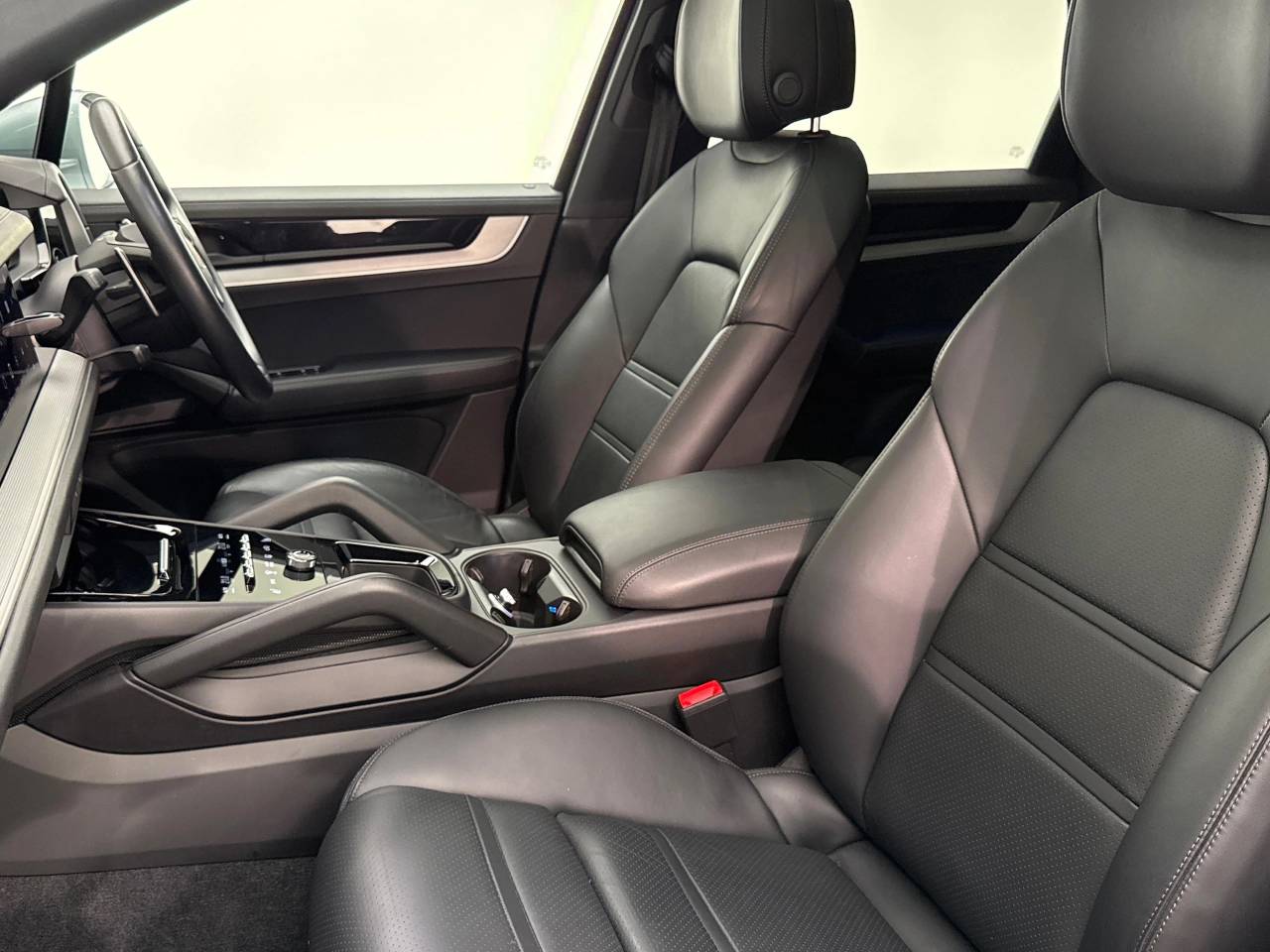 Cayenne V6 (93) image 31