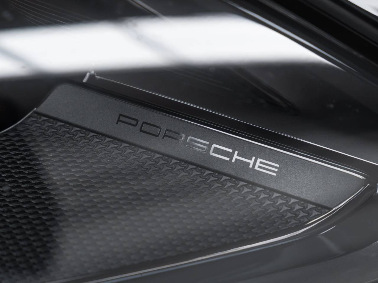 Cayenne GTS image 12