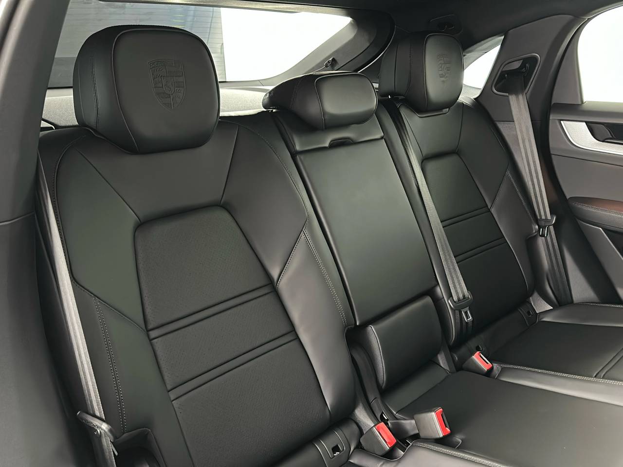 Cayenne V6 (86) image 25
