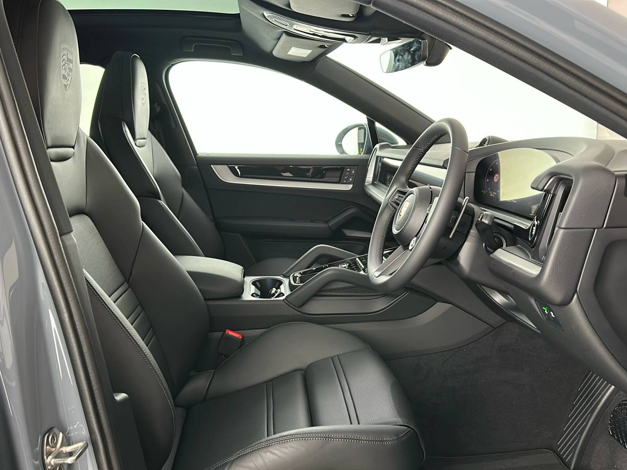Cayenne V6 (86) image 23