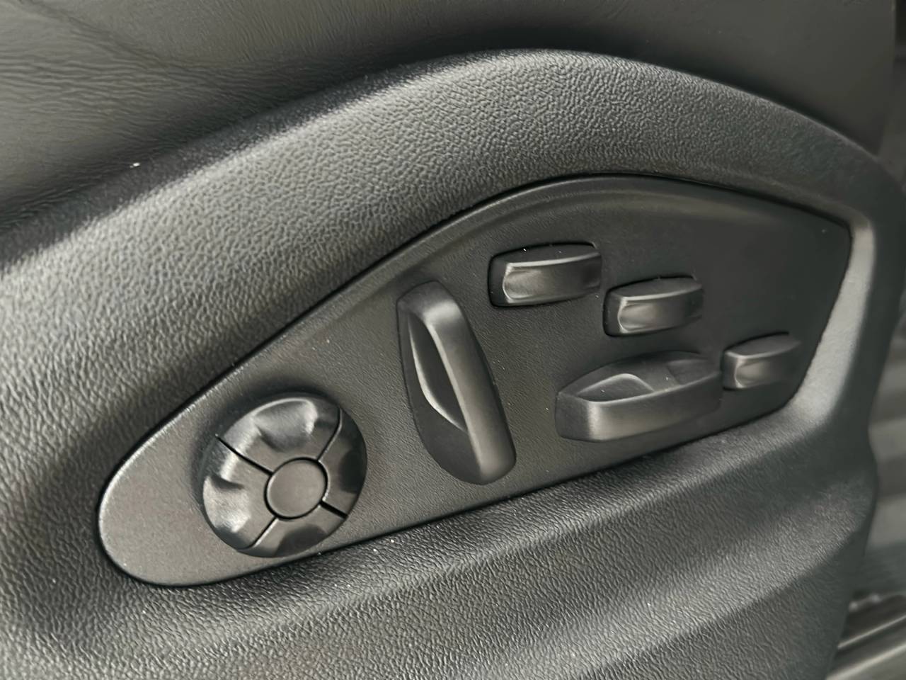 Cayenne V6 (86) image 29