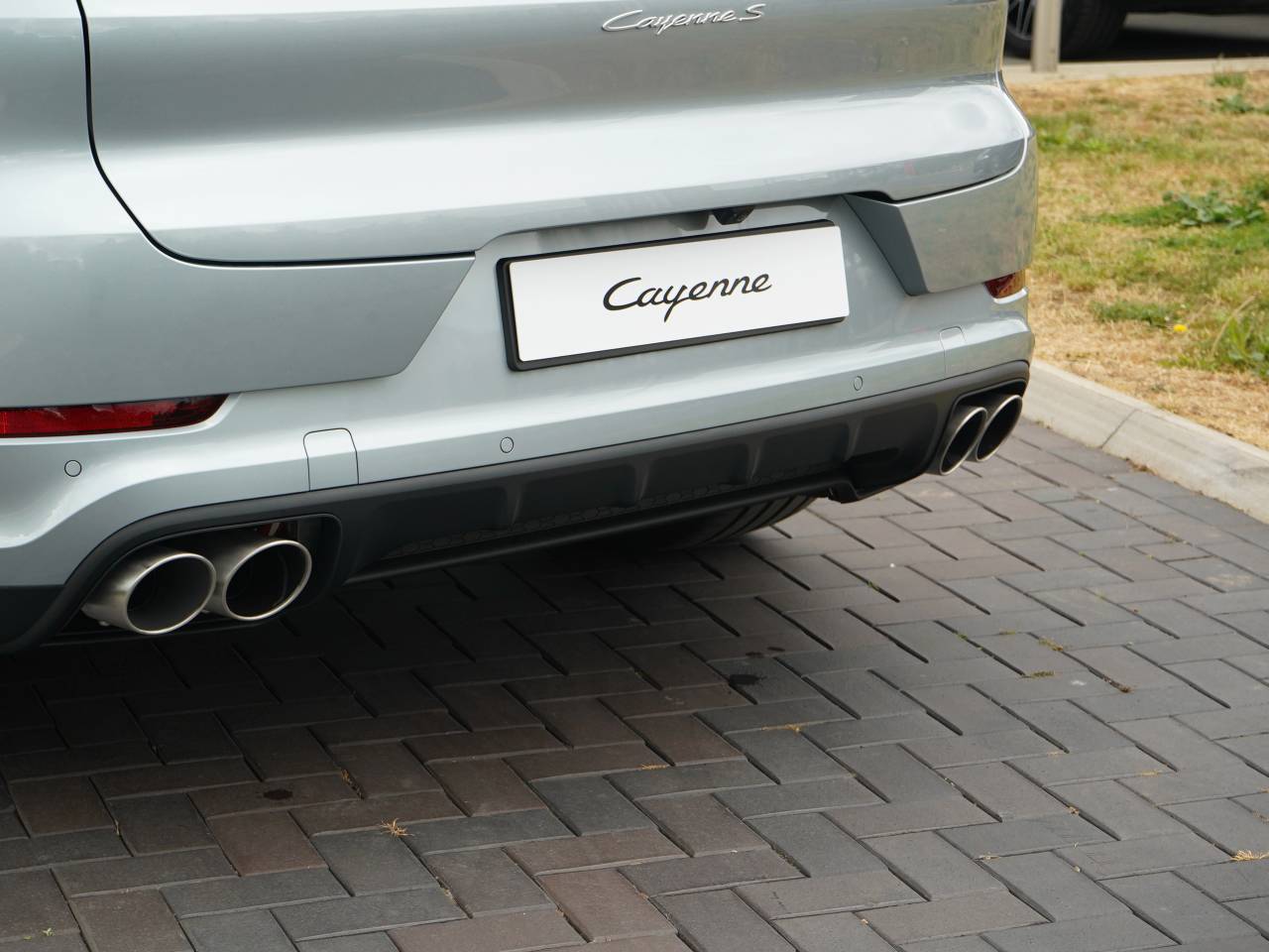 Cayenne (20) image 18