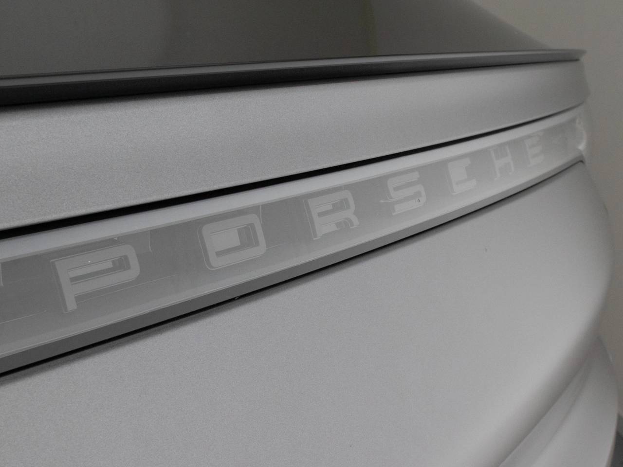 Cayenne V6 (20) image 16