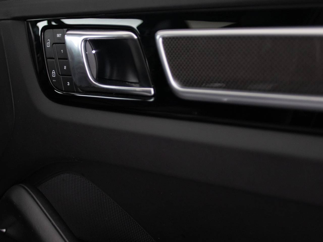 Cayenne V6 (20) image 47