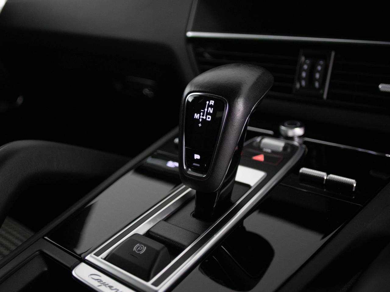 Cayenne V6 (20) image 59