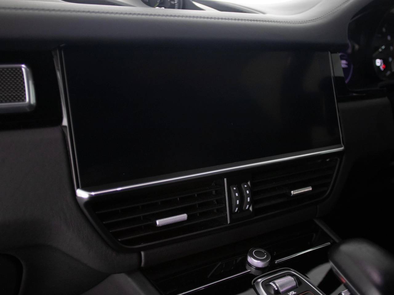 Cayenne V6 (20) image 35