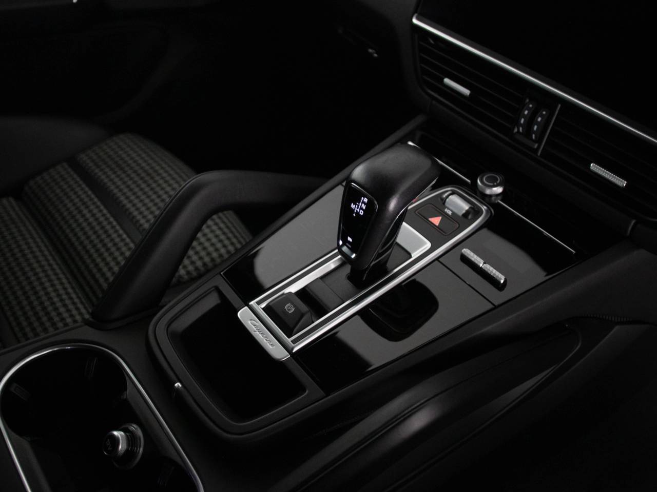 Cayenne V6 (20) image 54