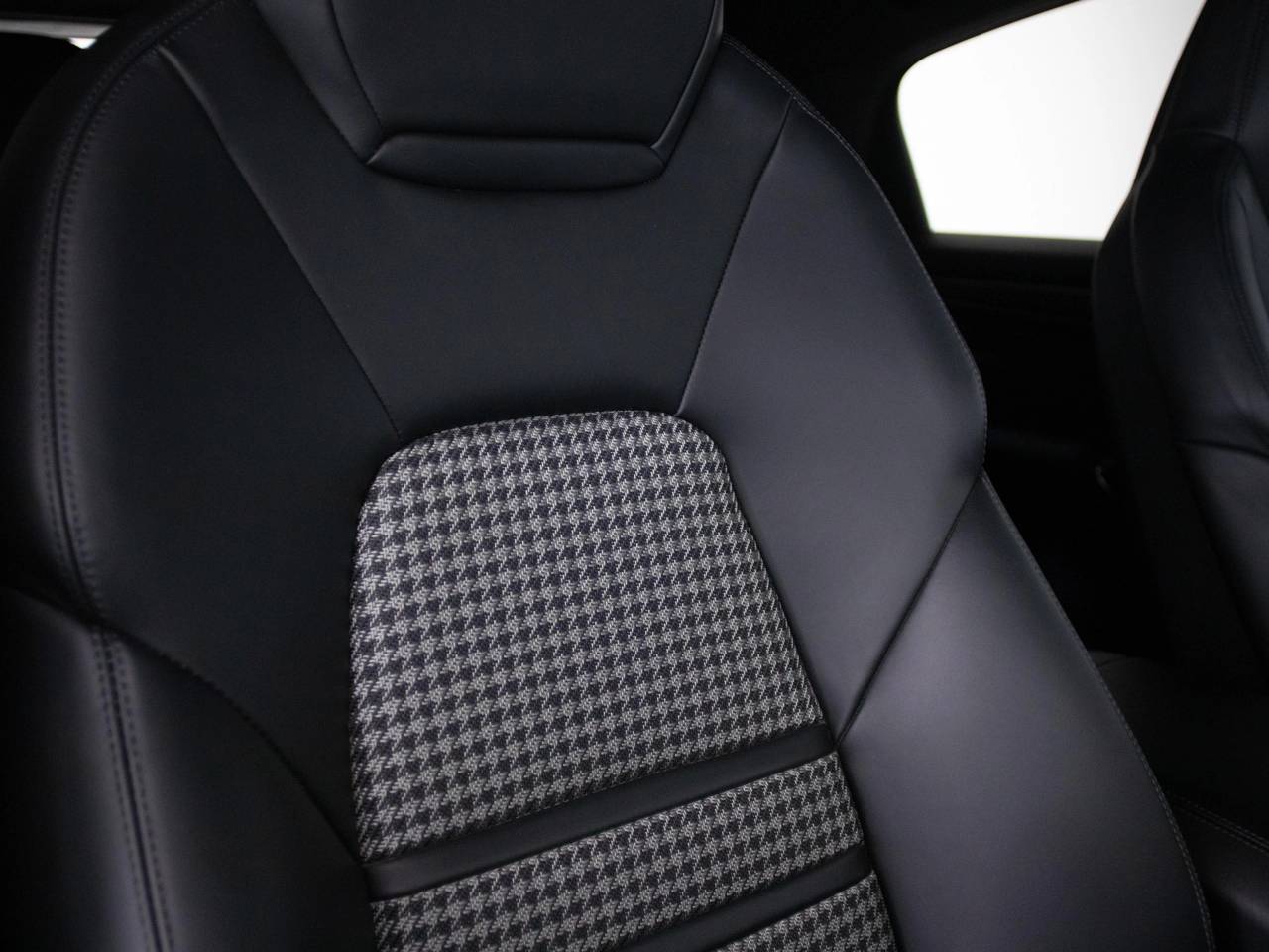 Cayenne V6 (20) image 62