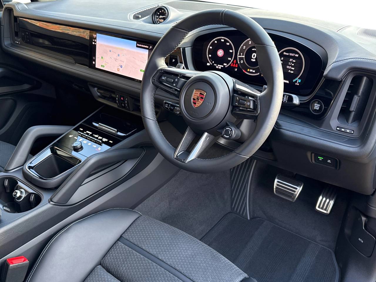 Cayenne (68) image 04