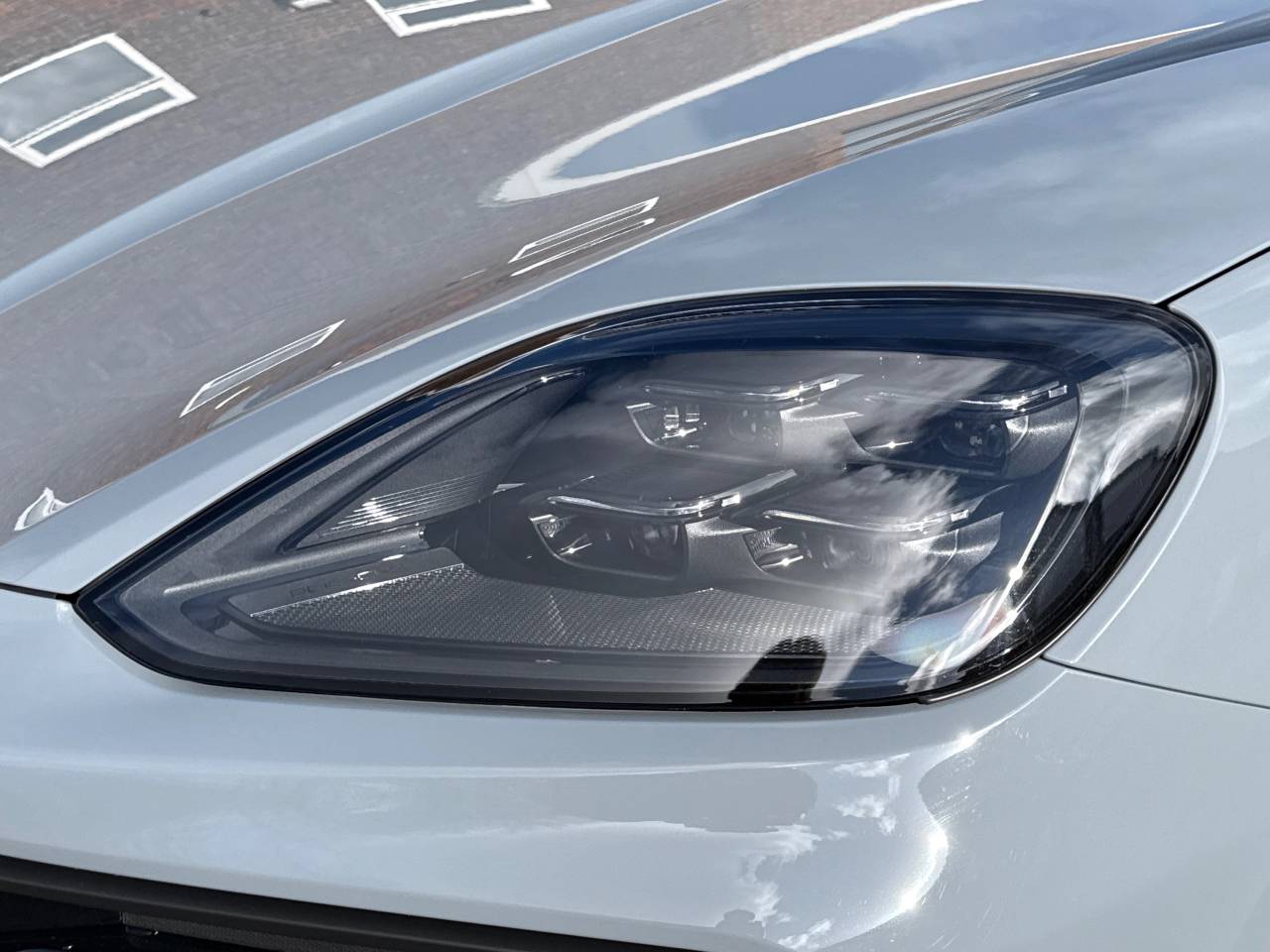 Cayenne (68) image 28