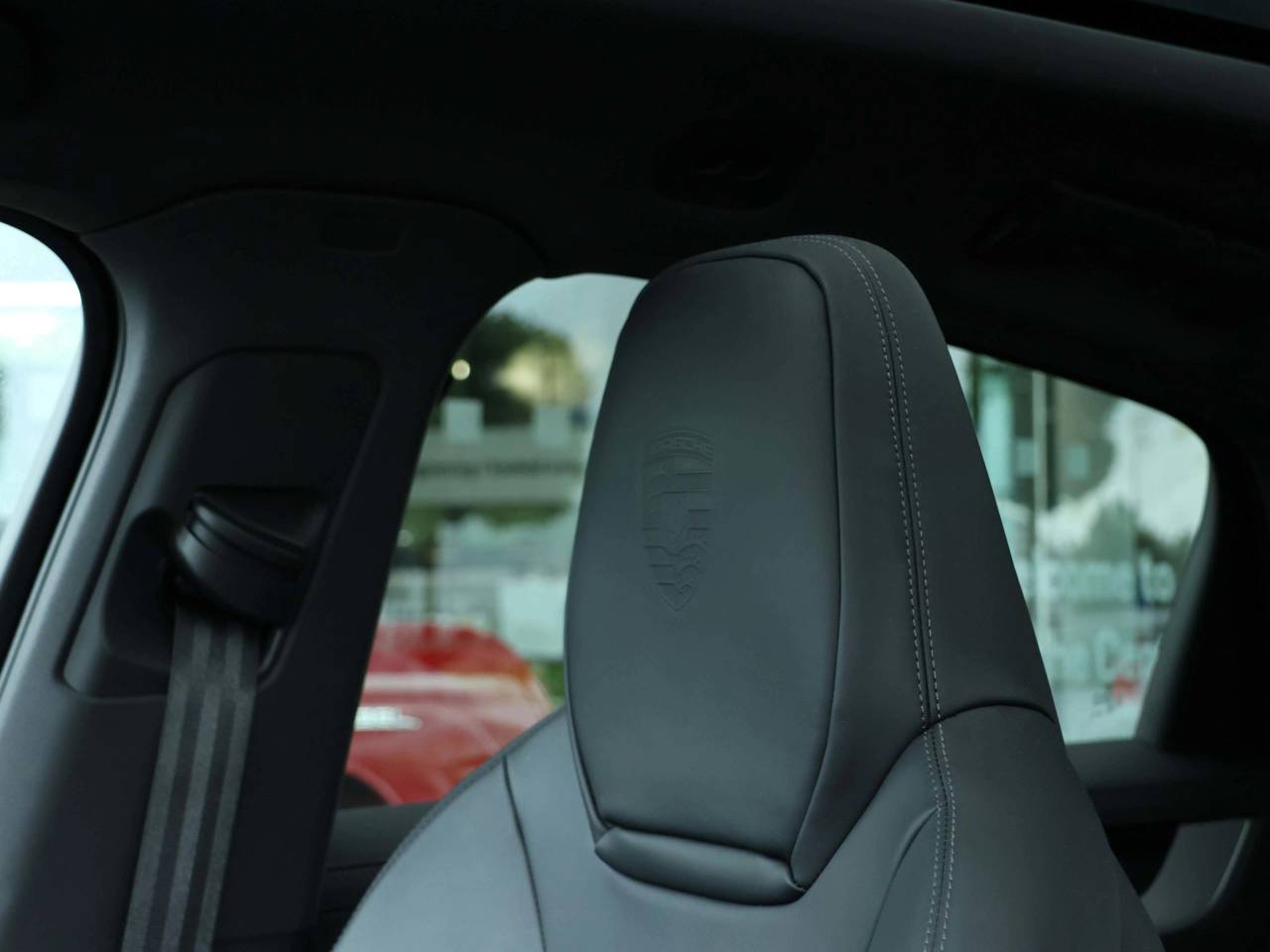 Cayenne V6 (112) image 32
