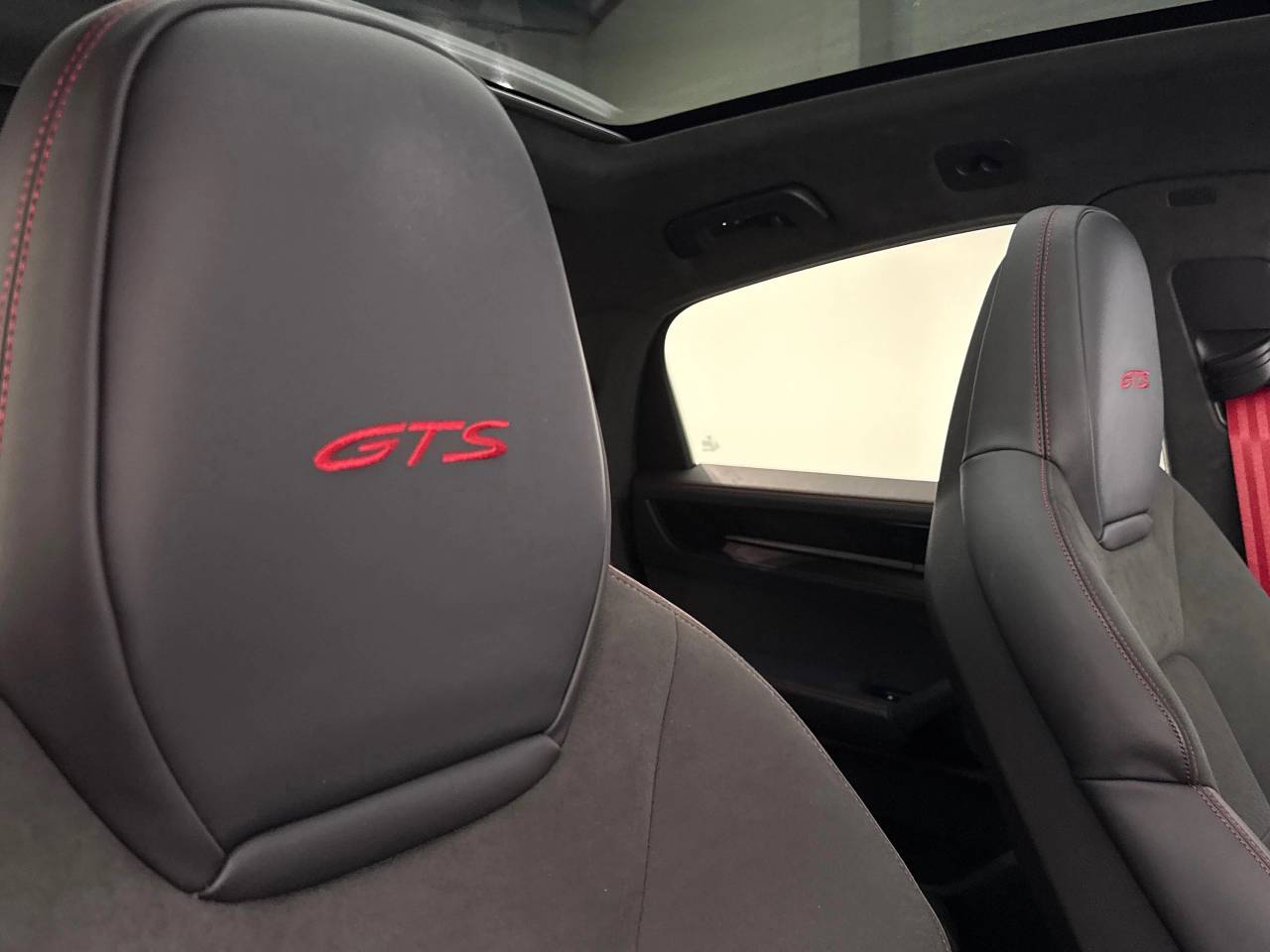 Cayenne GTS (4) image 29