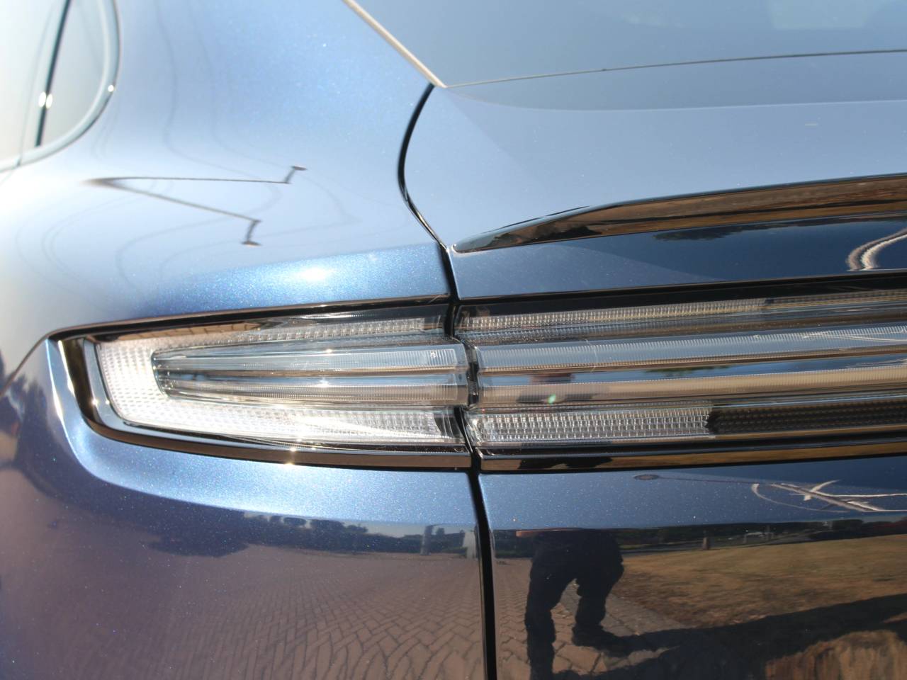 Cayenne (10) image 17