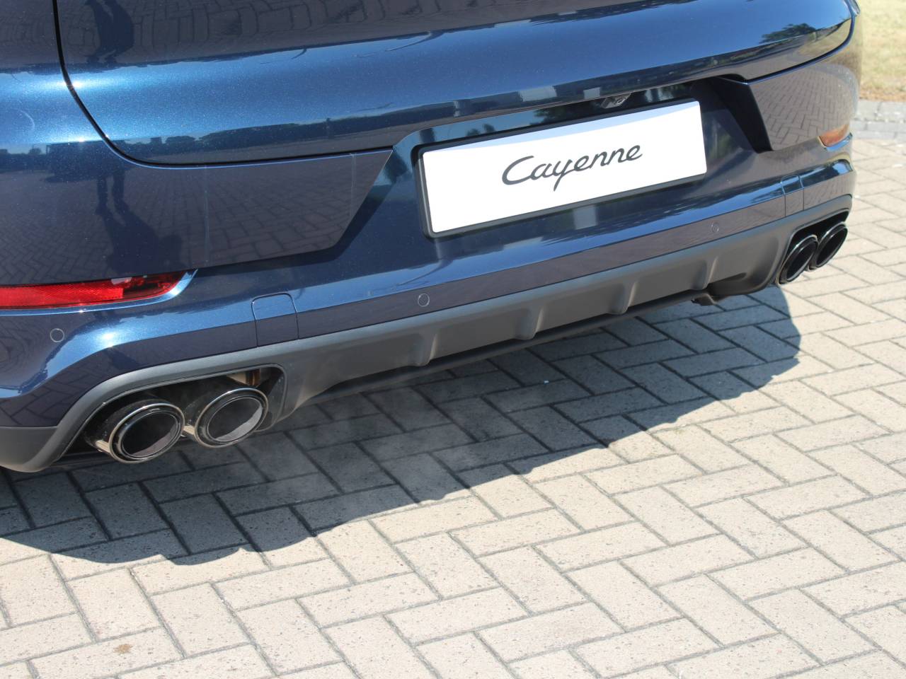 Cayenne (10) image 19