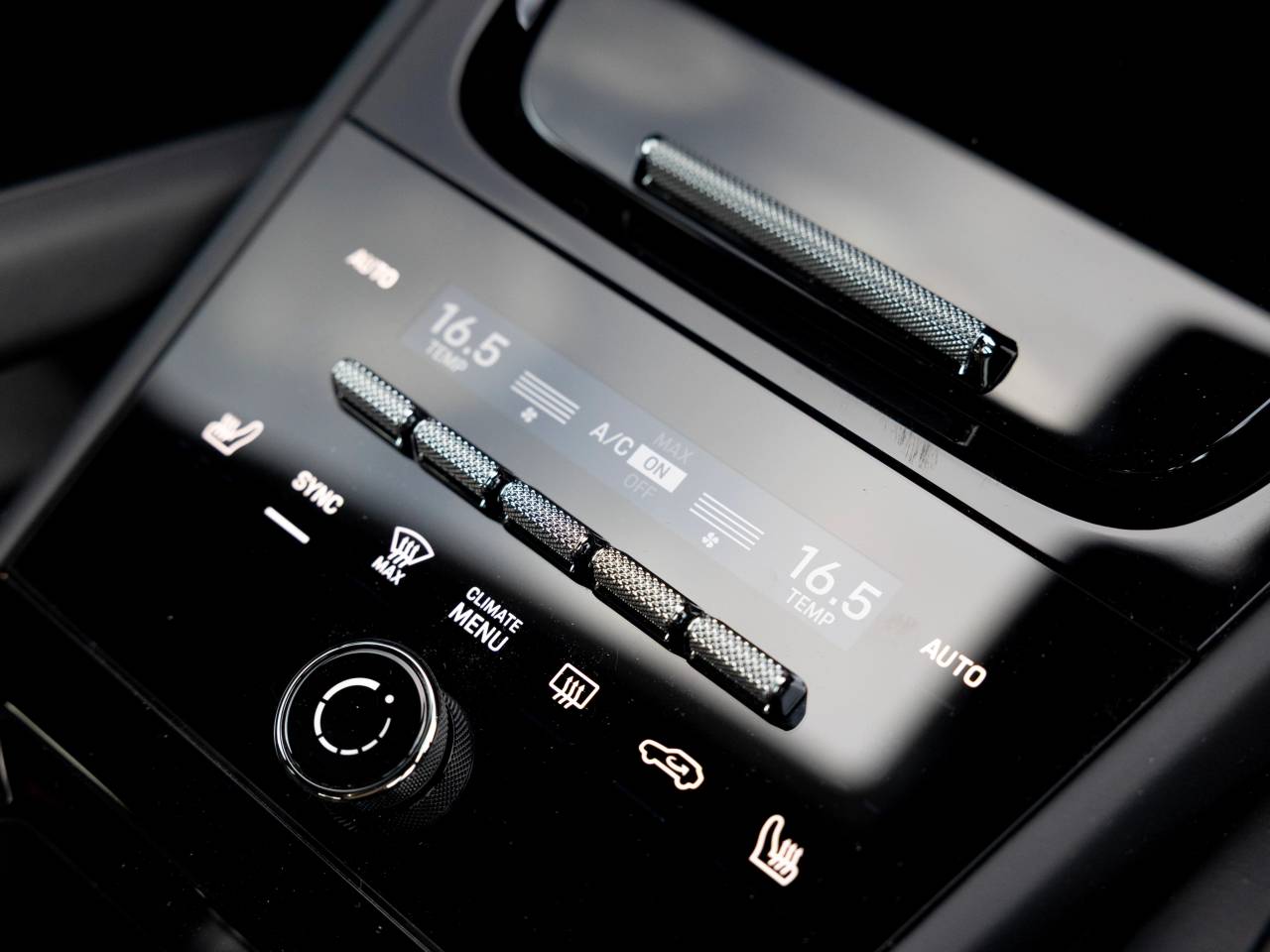 Cayenne GTS (6) image 56